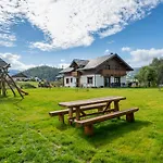 Karolína Apartman